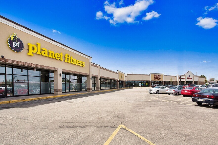 More Photos Of 1900-1964 S Koeller St, Oshkosh Unknown For Lease