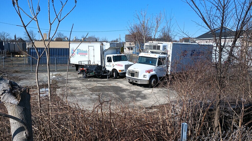 More Photos Of 23 New Bridge, West Springfield Land For Sale