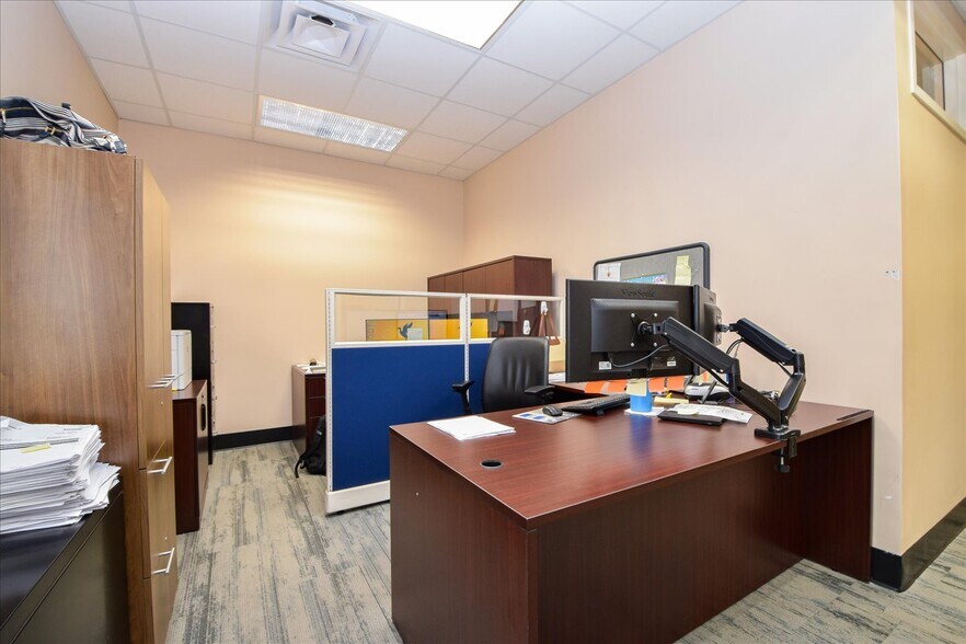 More Photos Of 1405 Mill Race Dr, Salem Industrial For Sale