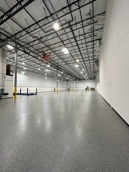 More Photos Of 4611 Nw Fruit Valley Rd, Vancouver Warehouse For Lease