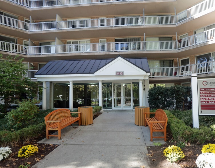More Photos Of 1425-1435 Bedford St, Stamford Apartments For Lease