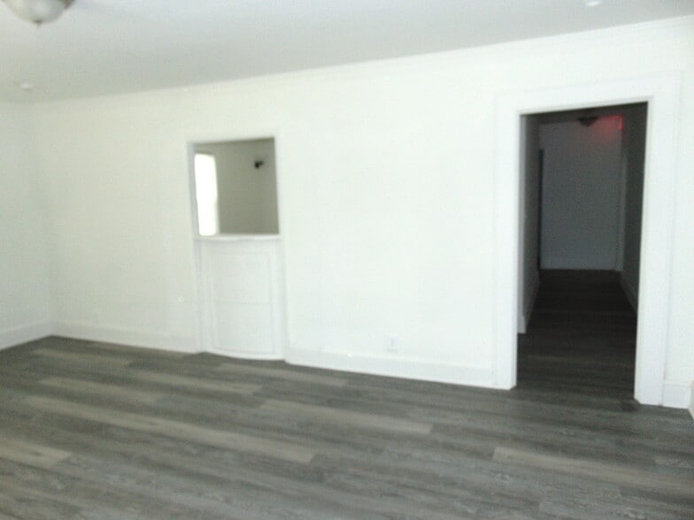 More Photos Of 6277 Memorial Dr, Stone Mountain Medical For Sale