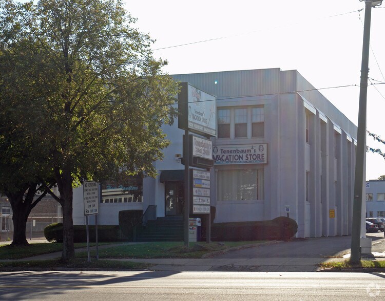 Primary Photo Of 300 Market St, Kingston Office For Sale