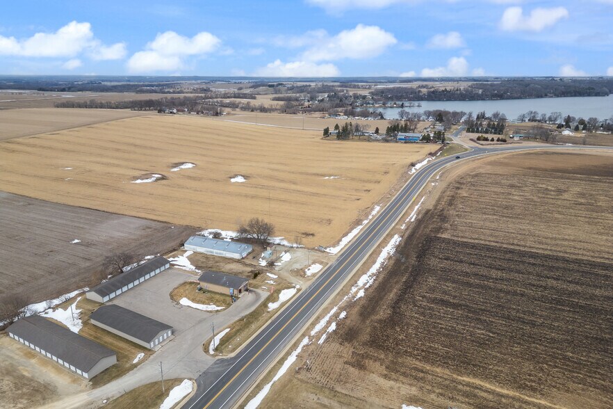 More Photos Of 1275 Margaret st, Markesan Storefront For Sale