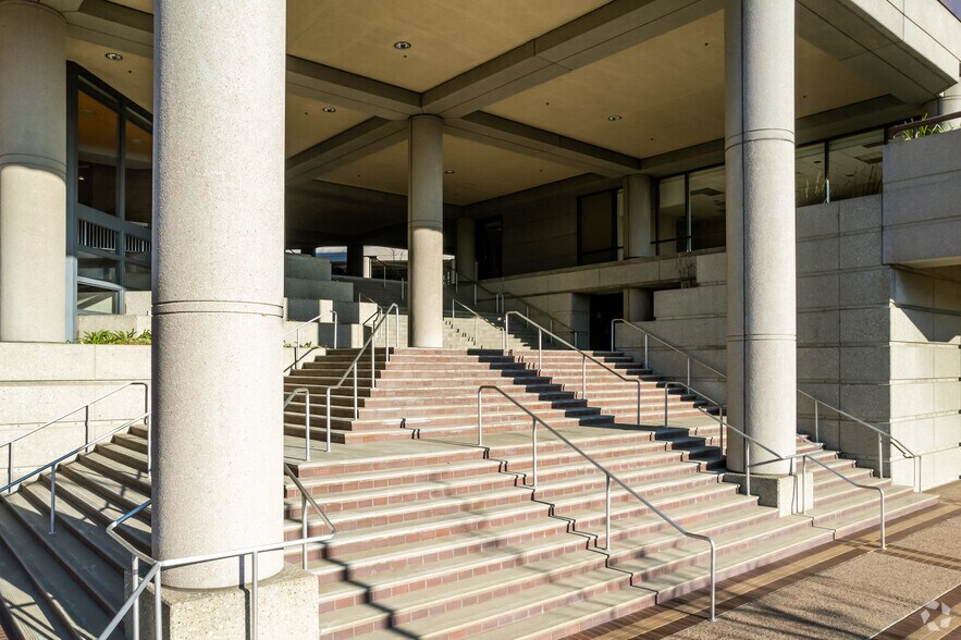 More Photos Of 2175 N California Blvd, Walnut Creek Office For Lease