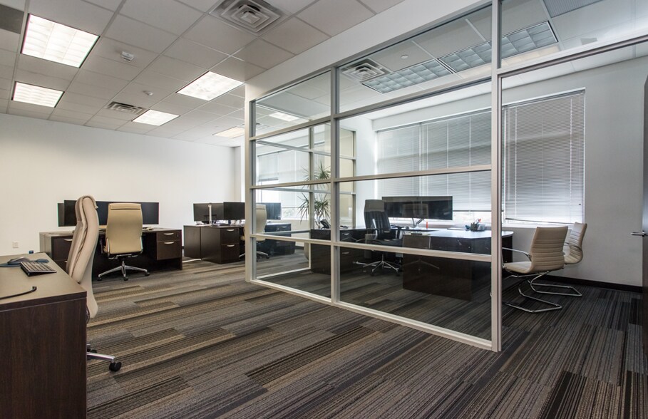 More Photos Of 4228 N Central Expy, Dallas Loft Creative Space For Lease