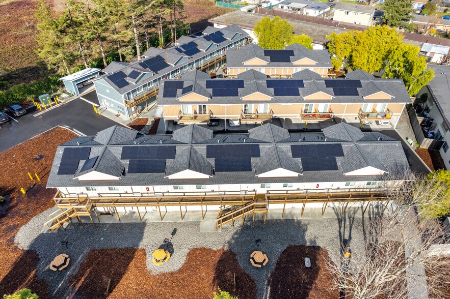 More Photos Of 2351 Westwood Ct, Arcata Apartments For Sale