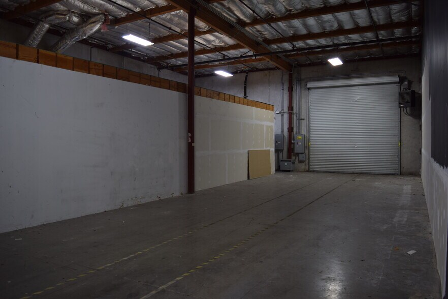 More Photos Of 750 Link Rd, Fairfield Warehouse For Lease