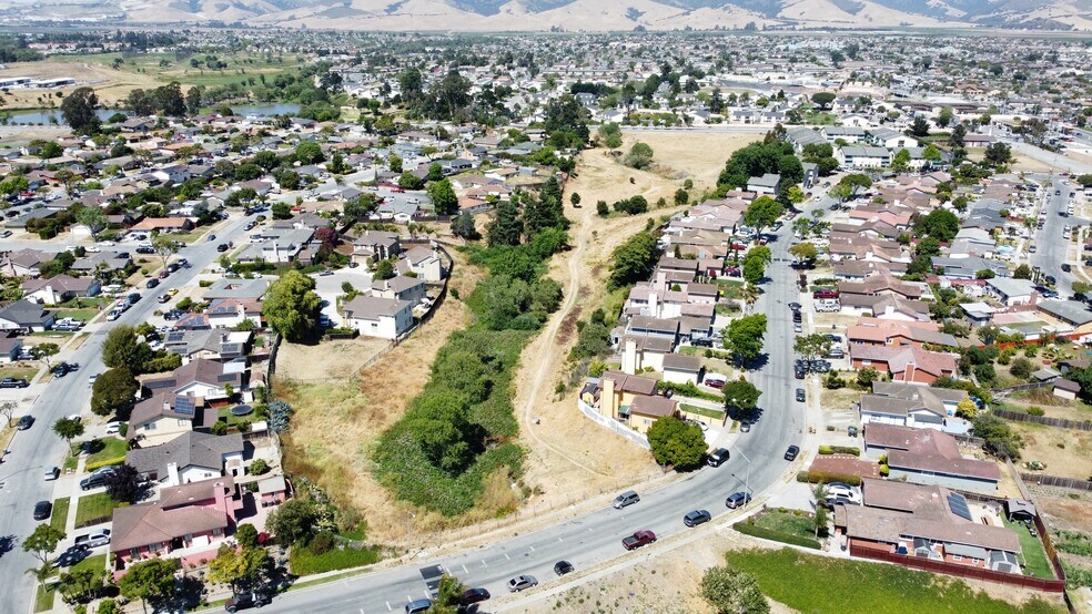 More Photos Of 11 Hill Cir, Salinas Land For Sale