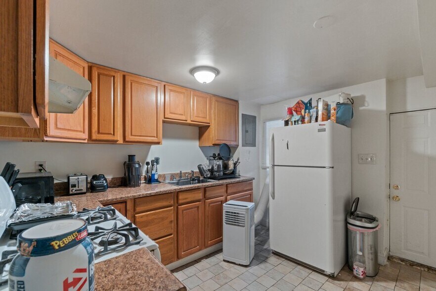 More Photos Of 217 E Preston St, Baltimore Apartments For Sale