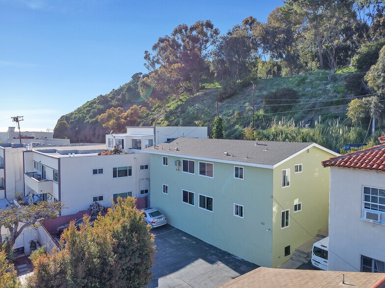 More Photos Of 153-157 W Channel Rd, Santa Monica Apartments For Sale