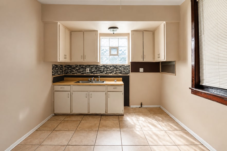More Photos Of 1528 E 74th Pl, Chicago Apartments For Sale