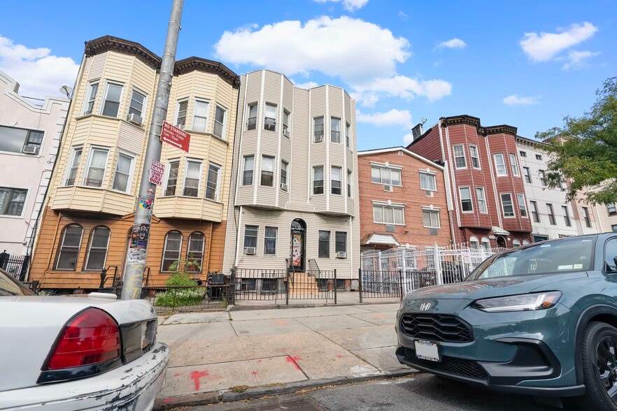 More Photos Of 1449 Bushwick Ave, Brooklyn Apartments For Sale