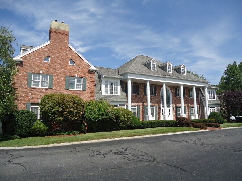 More Photos Of 176 East Main St, Westborough Medical For Sale