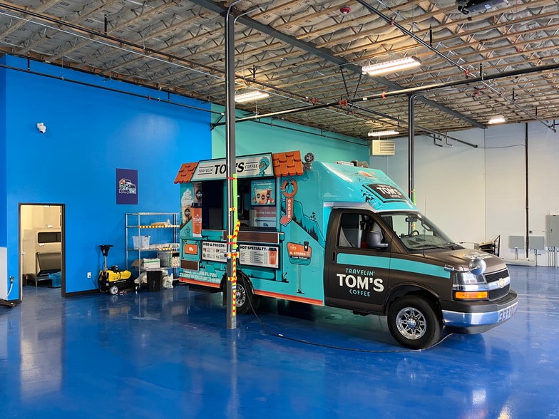 More Photos Of 3770 Barron Way, Reno Warehouse For Lease