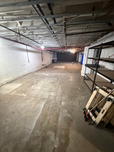 More Photos Of 343 Canal St, New York Office For Lease