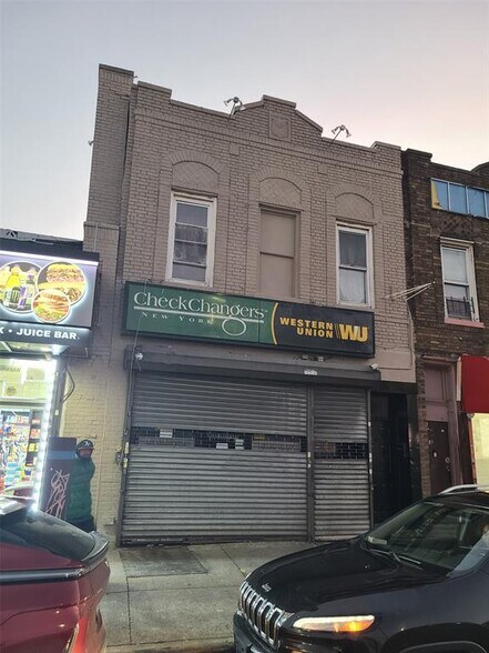 Primary Photo Of 218-56 Hempstead Ave, Jamaica General Retail For Sale