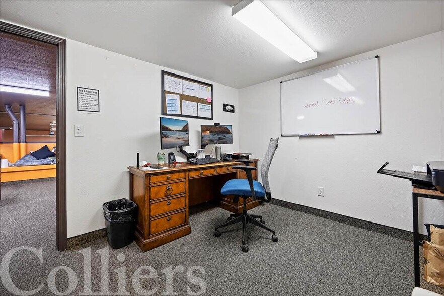 More Photos Of 2032 Highland Ave E, Twin Falls Warehouse For Lease