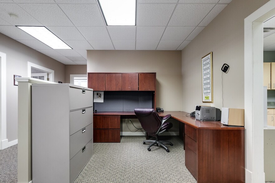 More Photos Of 11533 Nuckols Rd, Glen Allen Medical For Sale