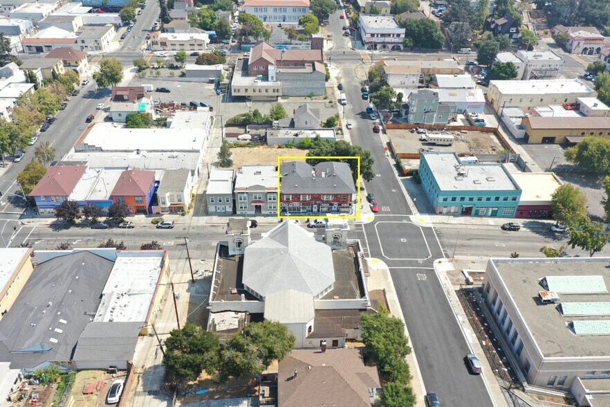 More Photos Of 900-906 Marin St, Vallejo Storefront Retail Residential For Sale