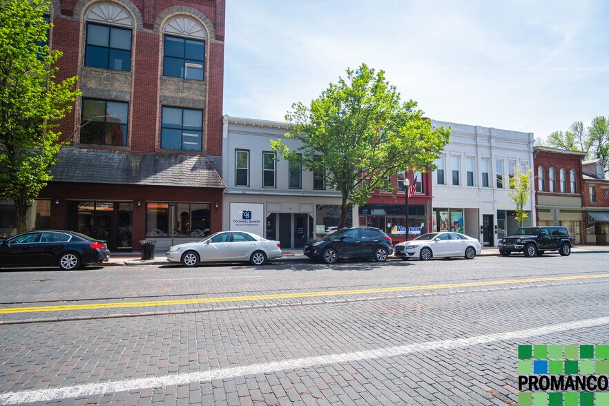 Primary Photo Of 114 Putnam St, Marietta Restaurant For Lease