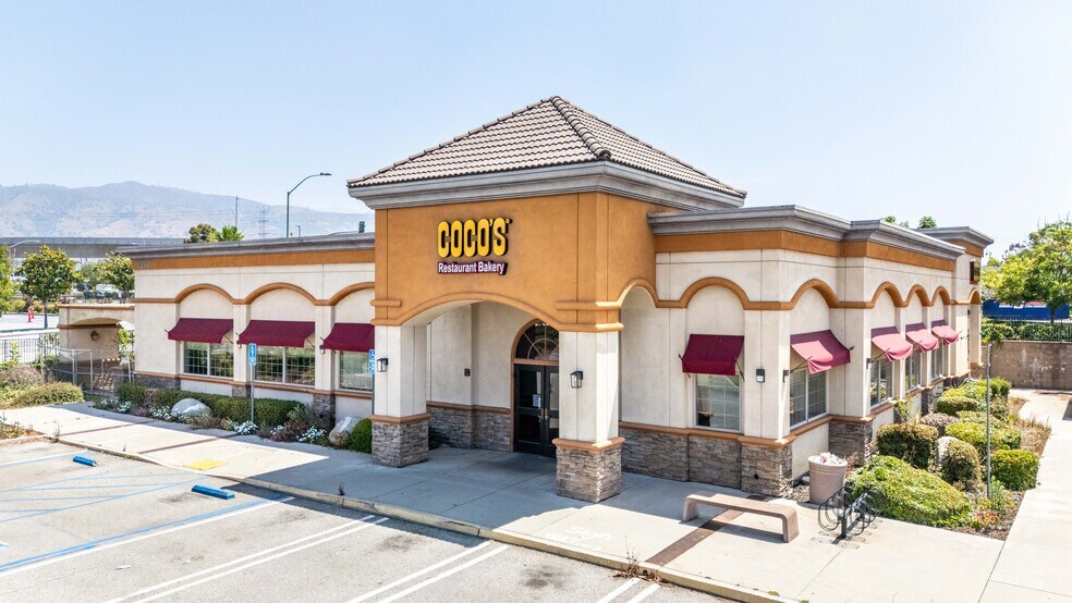 More Photos Of 1317 S Lone Hill Ave, Glendora Restaurant For Lease