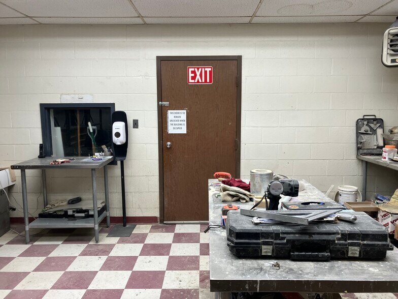 More Photos Of 173 Sassafras St, Millington Cement Gravel Plant For Sale