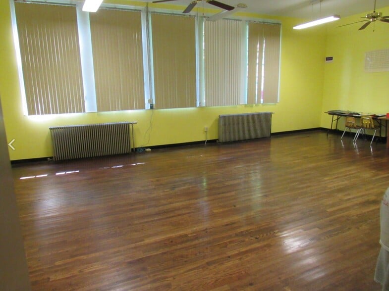 More Photos Of 25385 Seneca Trl, Valley Head Schools For Sale