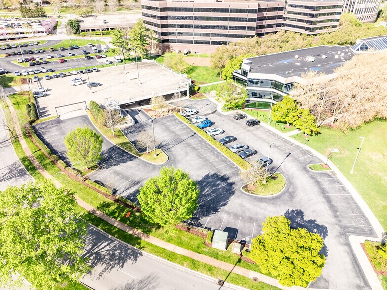 More Photos Of 1A Burton Hills Blvd, Nashville Coworking Space
