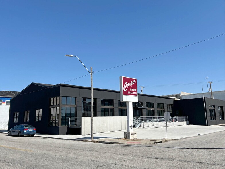 More Photos Of 800 E 17th St, Kansas City Light Manufacturing For Lease
