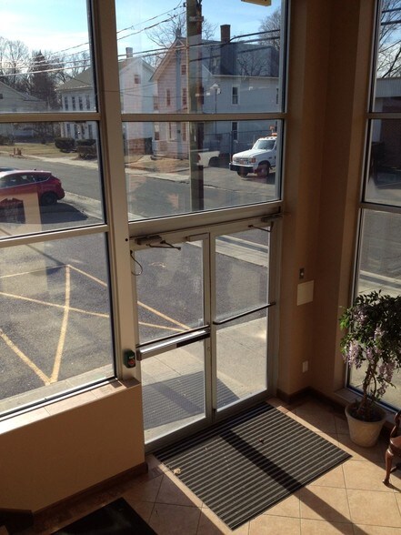 More Photos Of 30 Bridge St, New Milford Storefront Retail Office For Lease