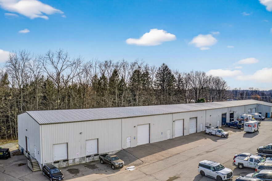 More Photos Of 841 Route 32, North Franklin Light Distribution For Lease