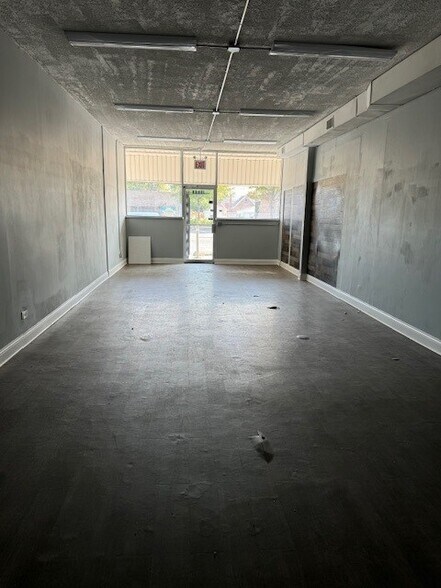 More Photos Of 10622-10634 S Halsted St, Chicago Unknown For Lease
