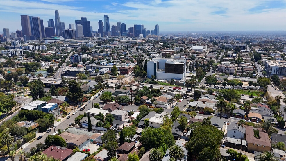More Photos Of 1727 Bellevue Ave, Los Angeles Apartments For Sale