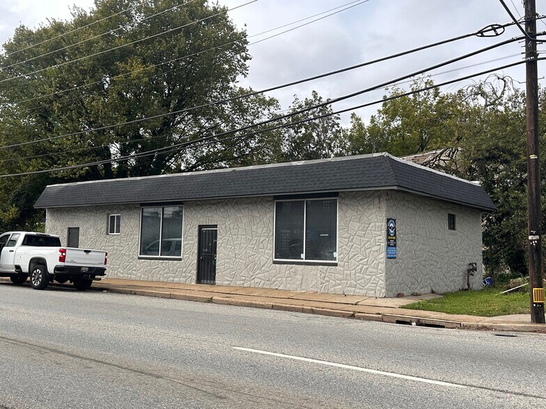 Primary Photo Of 1531 Locust St, Curtis Bay Freestanding For Lease