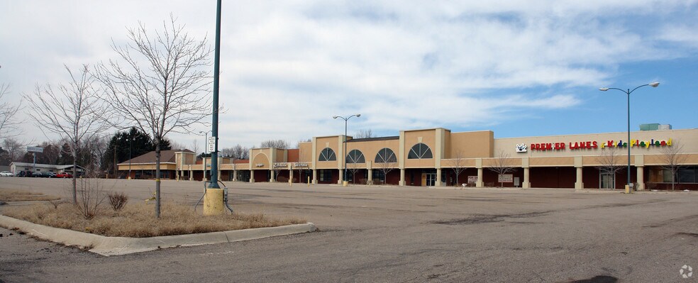 More Photos Of 7100-7150 Cooley Lake Rd, Waterford General Retail For Sale