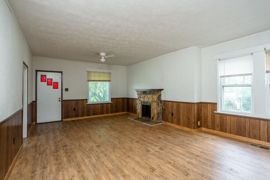 More Photos Of , Harrisonburg Industrial For Sale