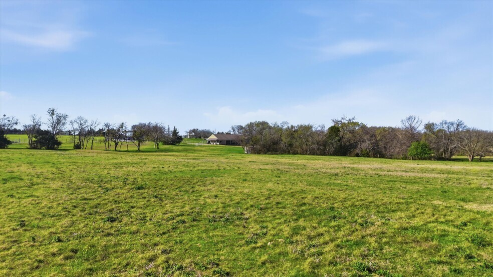 More Photos Of 1199 E Sunset Blvd, Celina Land For Sale