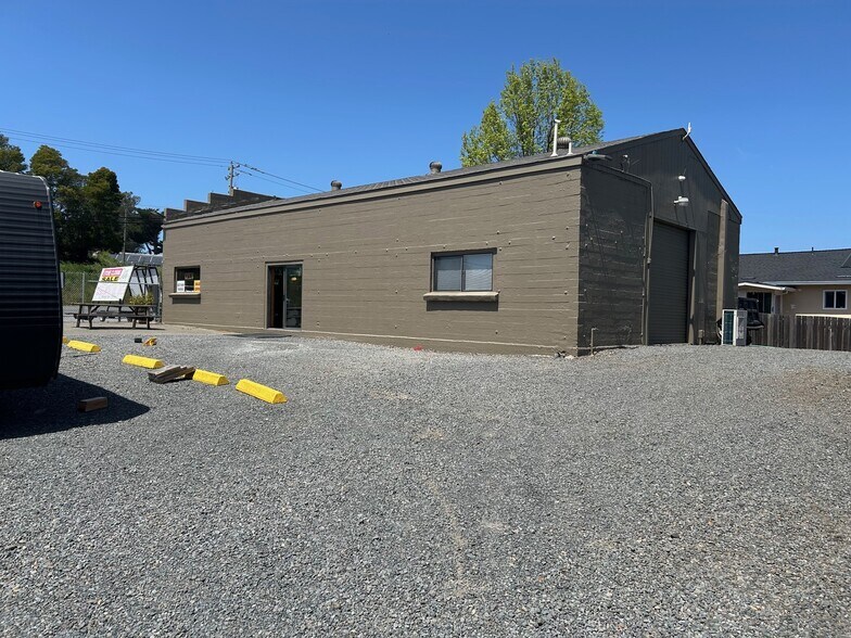 More Photos Of 5500 Old Redwood Hwy, Petaluma Land For Lease