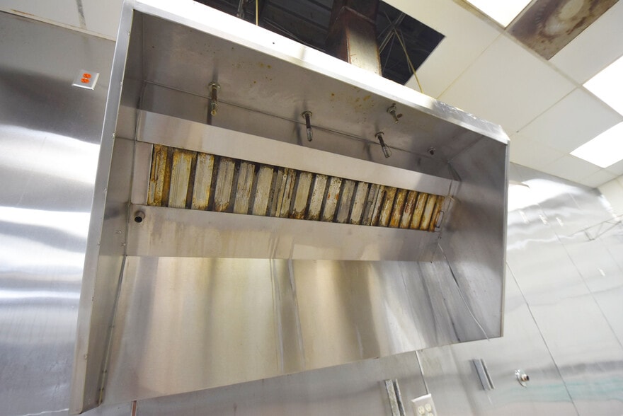 More Photos Of 64 Carriage Oaks Dr, Tyrone Restaurant For Lease