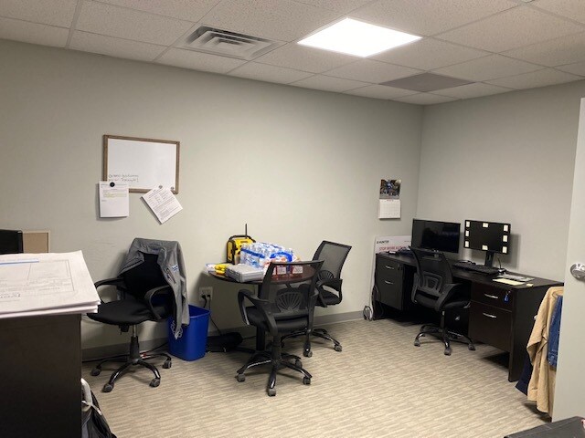 More Photos Of 7003 Highway 225, Deer Park Warehouse For Lease