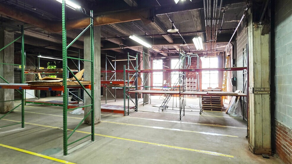 More Photos Of 3901 Main St, Philadelphia Office For Lease