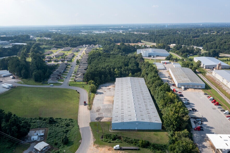 Primary Photo Of 444 Bear Creek Cutoff Rd, Tuscaloosa Warehouse For Lease