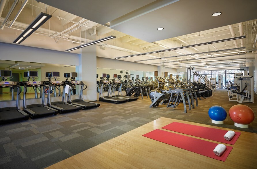 More Photos Of 5000 T Rex Ave, Boca Raton Office For Lease