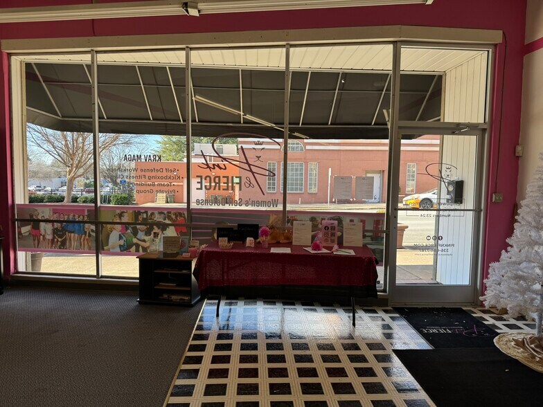 More Photos Of 216 E Front St, Burlington Storefront For Lease