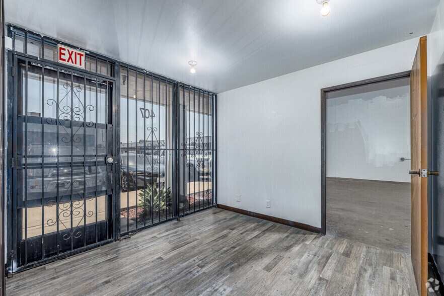 More Photos Of 4901 Patata St, Cudahy Unknown For Lease