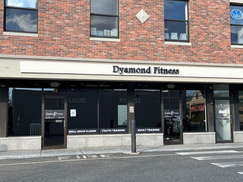 More Photos Of 34 S Livingston Ave, Livingston Storefront Retail Office For Lease