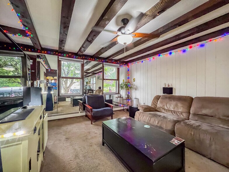 More Photos Of 100 W Maple Ave, Langhorne Restaurant For Sale