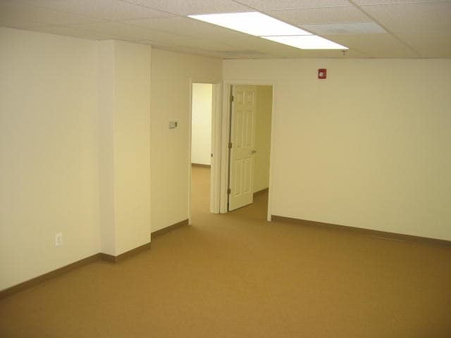 More Photos Of 601 7th St, Laurel Office For Sale