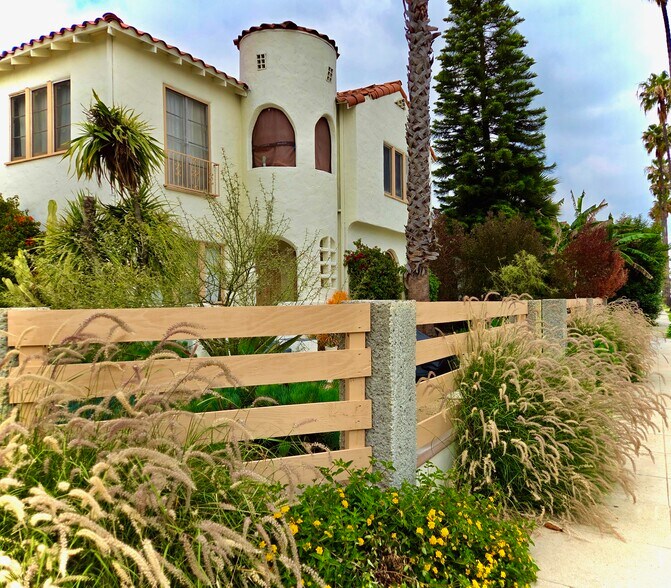 More Photos Of 2853 Buckingham Rd, Los Angeles Multifamily For Sale